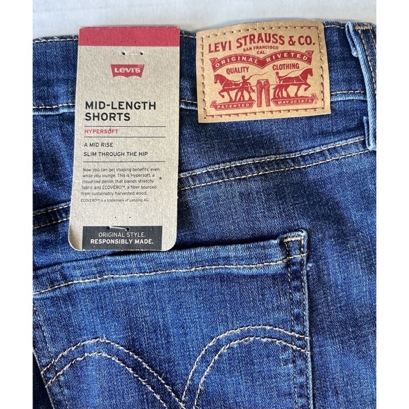 Levi's Shorts Woman's SZ 32 Mid Length Mid Rise Stretch Dark Denim Hypersoft - Picture 2 of 5